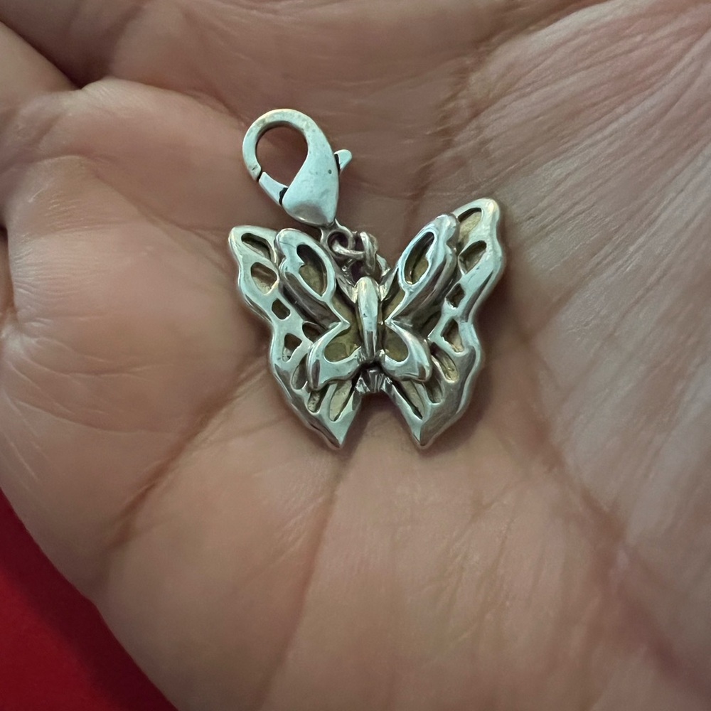 Elegant Silver Butterfly Pendant